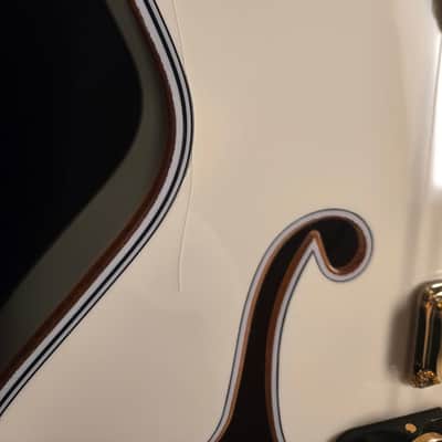 Gretsch Custom Shop Masterbuilt G6136-55 Falcon Vintage White DEMO (917) image 9