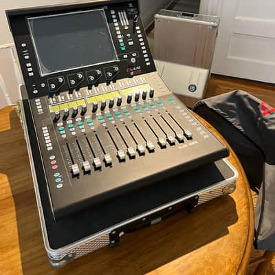 Allen & Heath Dlive CTi1500 2023 - Titanium image 1