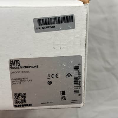 Shure SM7B Cardioid Dynamic Microphone 2001 - Present - Black image 10
