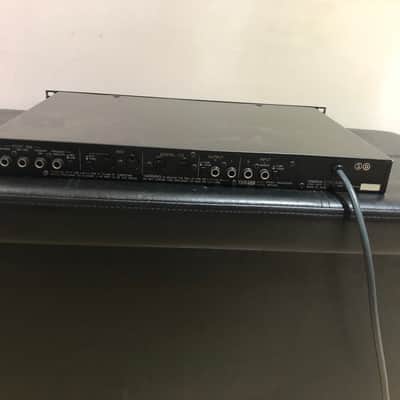Yamaha SPX1000 Professional Multi-Effect Processor 1990s - Black image 2