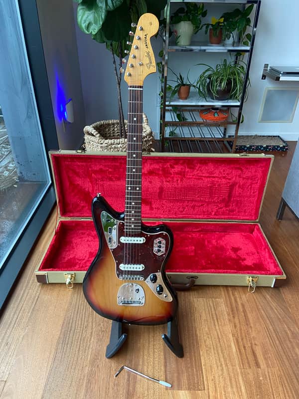 2014 Fender Classic Player Jaguar Special with HSC