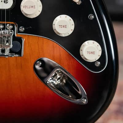 Fender American Professional Classic Stratocaster HSS Electric Guitar - 3-Color Sunburst with Gig Bag image 10