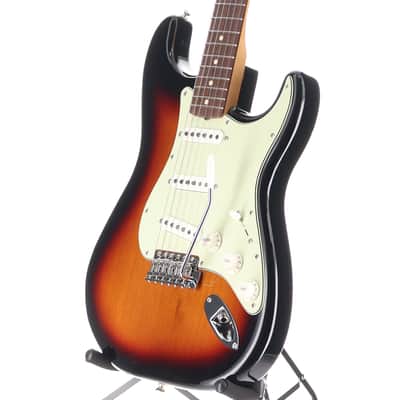 Fender Vintera II '60s Stratocaster, 3-Color Sunburst, Fully Tested (S9) (83450) image 4