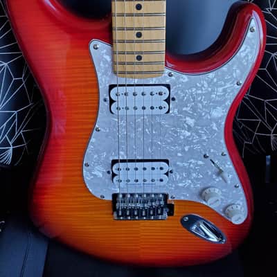 Fender Stratocaster HH Plus Top image 2