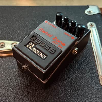 Boss MT-2W Metal Zone Waza Craft - Black image 1