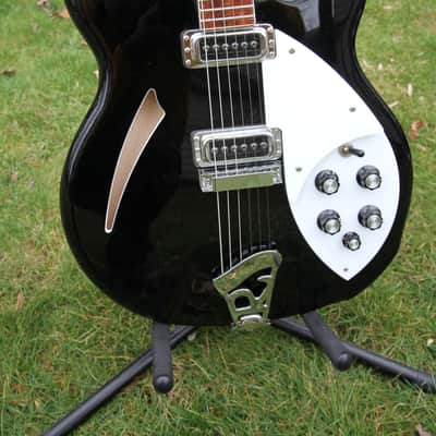 Rickenbacker 360 Jetglo (2019) image 2