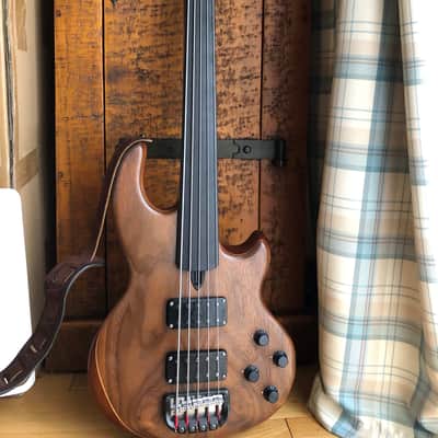 Wal Mk 2 Fretless 5 String image 3