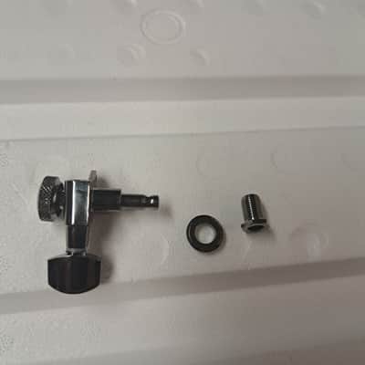 Schaller 3x3 Locking tuners set NOS - chrome image 2