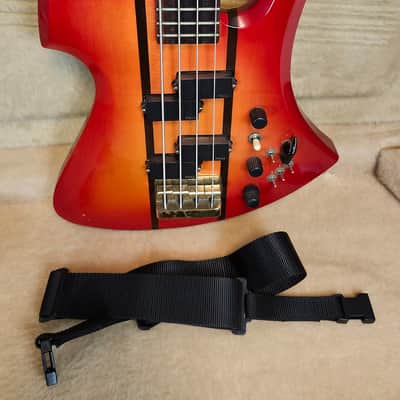 B.C. Rich Vintage 1982 Mockingbird Electric Bass, Neck Through, W/Original Hardshell Case image 3