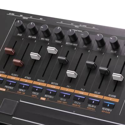 Kurzweil K2088 V.A.S.T. Synthesizer Workstation image 11
