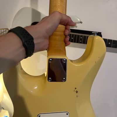 Suhr Classic S Hss Vintage Yellow image 5