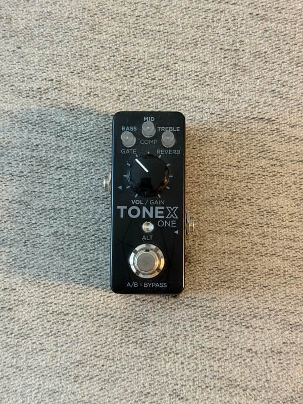 IK Multimedia ToneX One