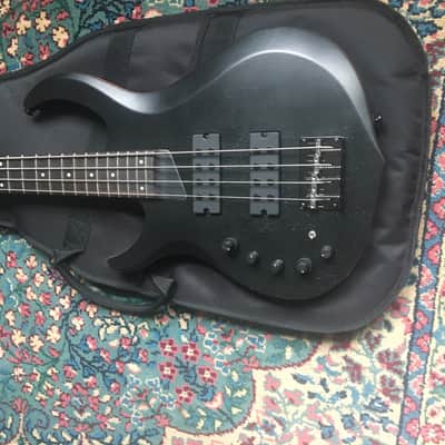 MARCUS MILLER M-2 SIRE 2019 BLACK LEFT HANDED LEFTY & GATOR GIG BAG image 3
