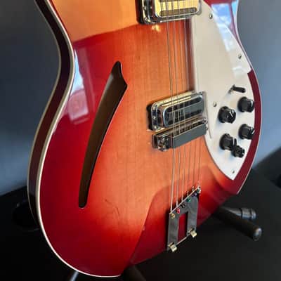 1993 Rickenbacker 360/12V64 Fireglo 12-String – Vintage Reissue – OHSC image 4