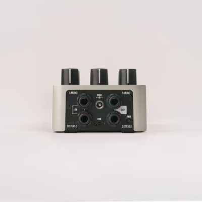 Universal Audio Knuckles | '92 Rev F Dual Rec Amplifier. New with Full Warranty! image 5