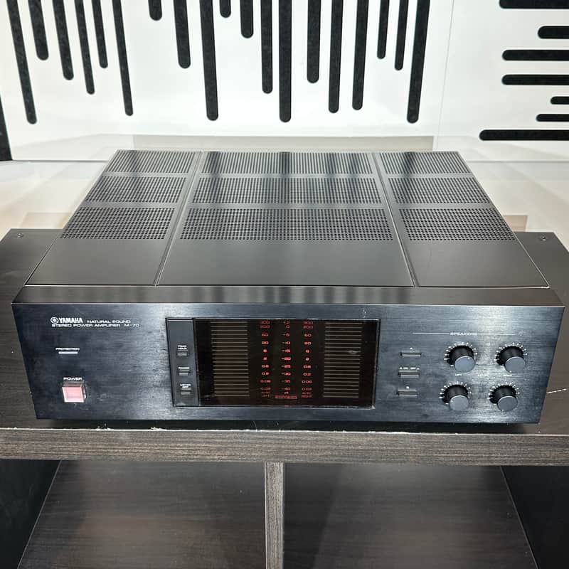 Yamaha M70 Vintage Power Amplifier