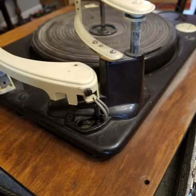 Garrard RC121 MKII 4-speed auto record-changer turntable Early Stereo and plinth Sonotone cartridge MPM3 pickup 1958 - Cream image 15