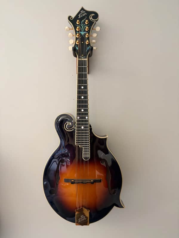 The Loar LM-700 Supreme F-Style Mandolin 2010 - 2019 - Vintage Sunburst