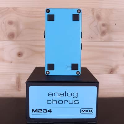 MXR M234 Analog Chorus - Guitar Effect Pedal image 2