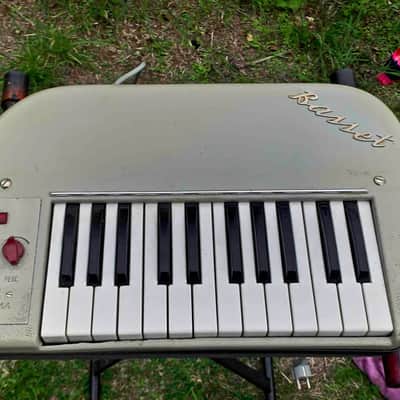 Hohner Basset image 4