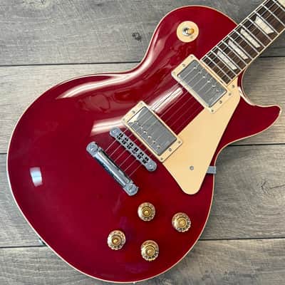 Gibson Les Paul Classic – Translucent Cherry | Excellent Condition | Hard Case Included image 2
