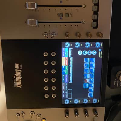 Euphonix MC Control 4-Fader DAW Control Surface with Touch Screen 2000s - Silver image 2
