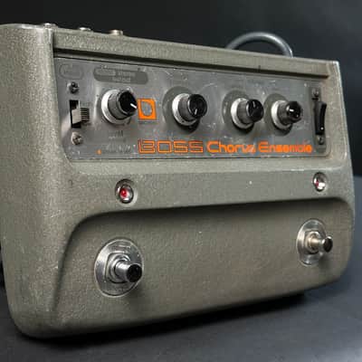 Boss Chorus Ensemble CE-1 (1976), Vintage Stereo Chorus Pedal MIJ image 3