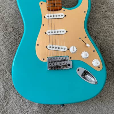 Squier 40th Anniversary Vintage Edition Stratocaster 2022 - Present - Satin Sea Foam Green image 4