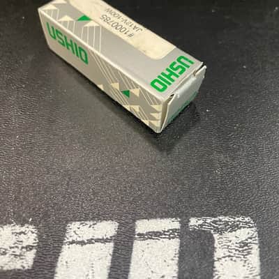 Ushio JA12V-100w Lamp image 3