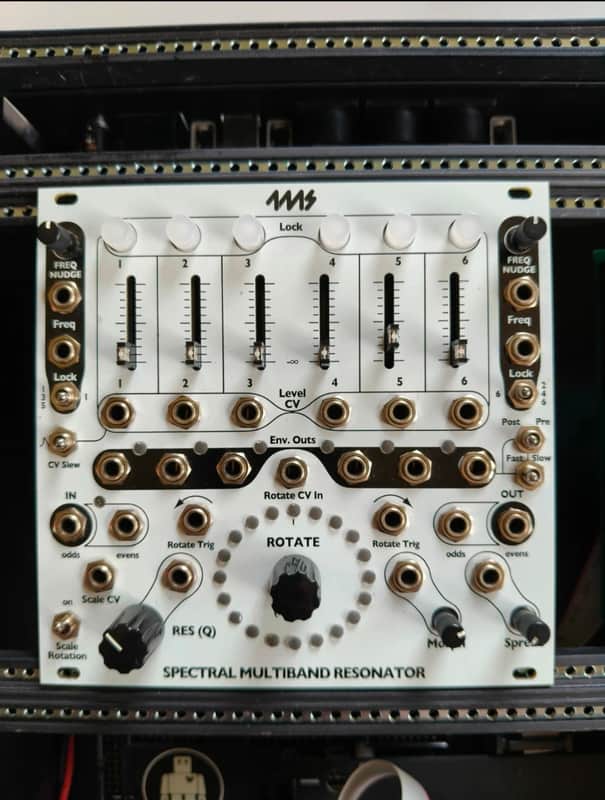 4MS Spectral Multiband Resonator