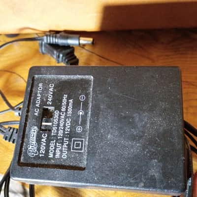 Pignose Hog 30 Rechargable Portable 1x8 30w Guitar Amp image 4