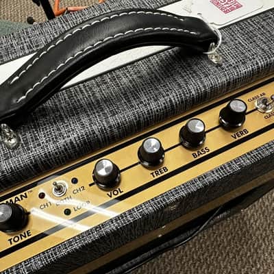 Supro 1699R Statesman 2-Channel 50-Watt Tube Guitar Combo Amp w/ Footswitch - Open Box image 7