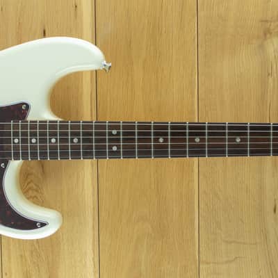 Squier Classic Vibe 70 Strat Laurel Olympic White ISSD25004125 image 1