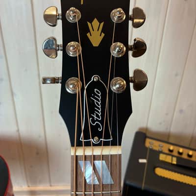 Gibson Hummingbird Studio Walnut 2025 - Satin Walnut Burst image 4