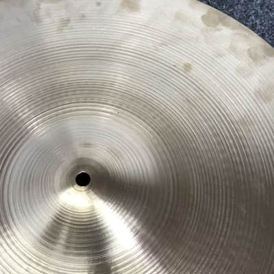 Used Zildjian A Ping Ride Cymbal 20" - Good image 2