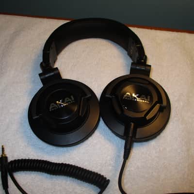 Akai Professional Project 50X Over-Ear Studio Monitor Headphones image 2