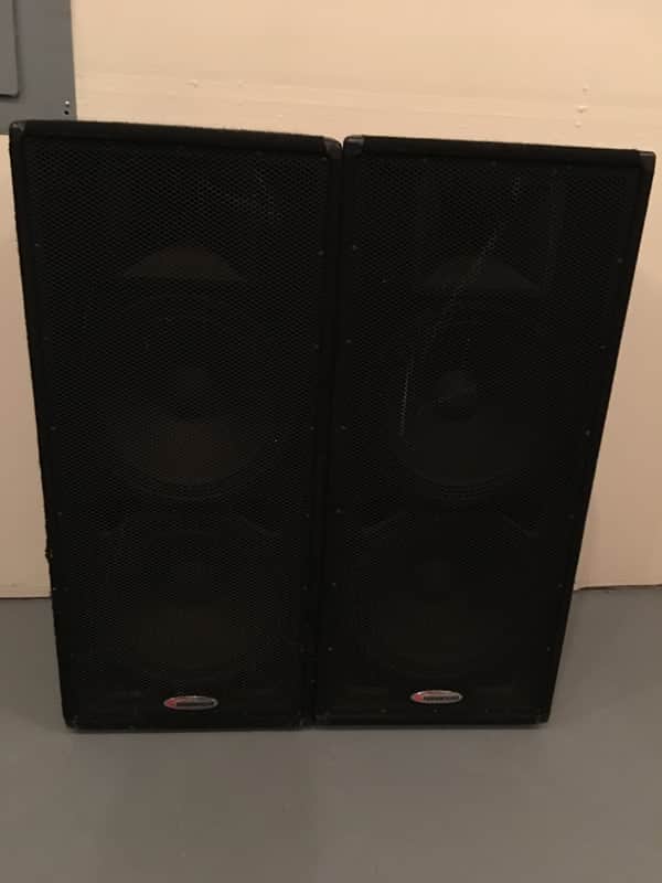 Harbinger Pair of HX152 Dual 15" 2-Way Cabinet PA Speakers image 1