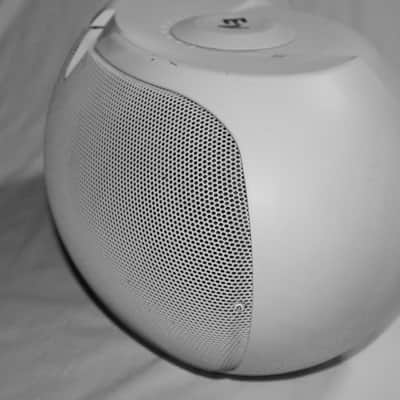 Electro-Voice EV EVID 6.2 EVID Series 300 Watt 2-Way Speakers Pair - White - Wall Mounted image 11