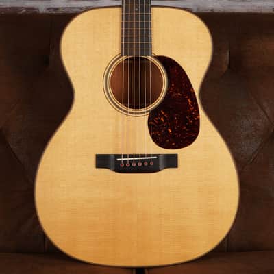 Martin 000-18 Modern Deluxe image 1
