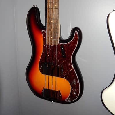 Fender Precision - American Vintage Reissue - '63 2014 Sunburst - Mint ! image 1