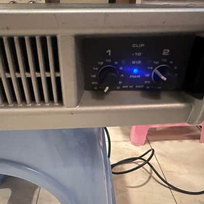 QSC PLX2502 PLX2 Series Compact Rack-Mounted Power Amp 2010s - Silver image 8