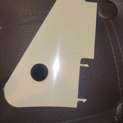 Rare Gibson Les Paul 2015 bracketless pickguard and rings image 3