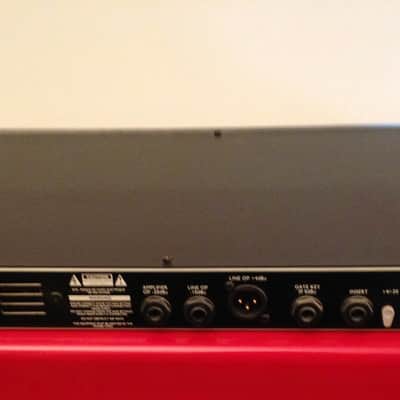 Focusrite Tone Factory 1998 Black image 2