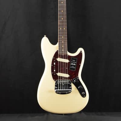 Mint Fender Vintera III Mid '60s Mustang Olympic White Rosewood Fingerboard image 2