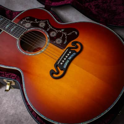 GIBSON USA Custom Shop SJ-200 5A Custom Select "Wildfire Burst + Ebony" (2025) image 2