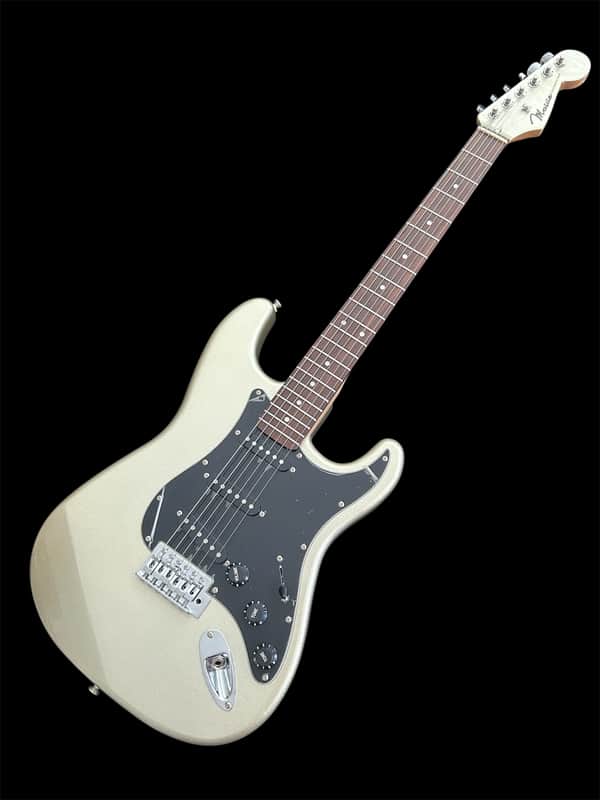 Silver Stratocaster 2000’s - Silver image 1