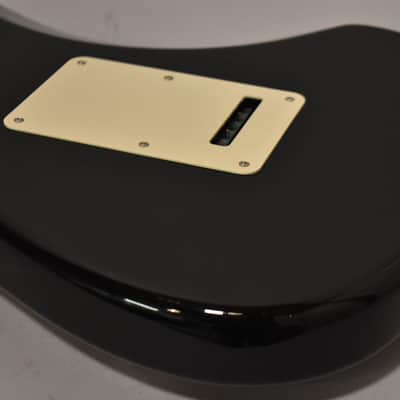 2005 Fender Standard Stratocaster HSS MIM Black w/HSC image 12
