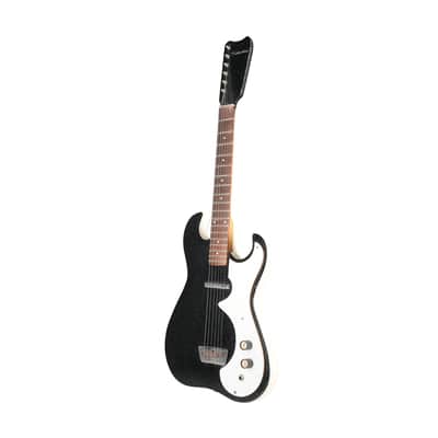 1962 – Silvertone 1448 Guitar & Amp-in-Case image 7