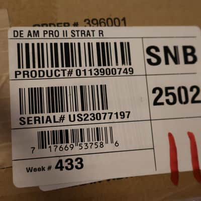 Fender Limited Edition American Professional II Stratocaster Sea Foam Green (B-Stock) image 9