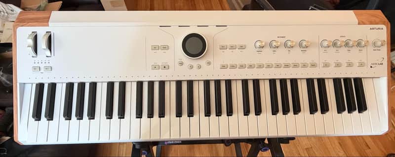 Arturia AstroLab 61-Key Stage Keyboard